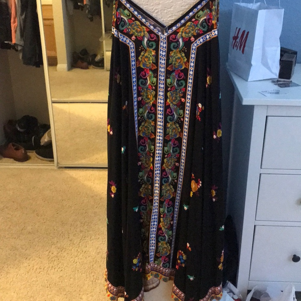 Comfy, flowy, black dress!